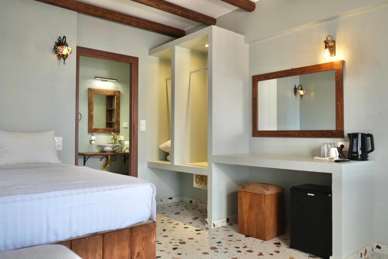 George Suites Stegna Archangelos  Dış mekan fotoğraf